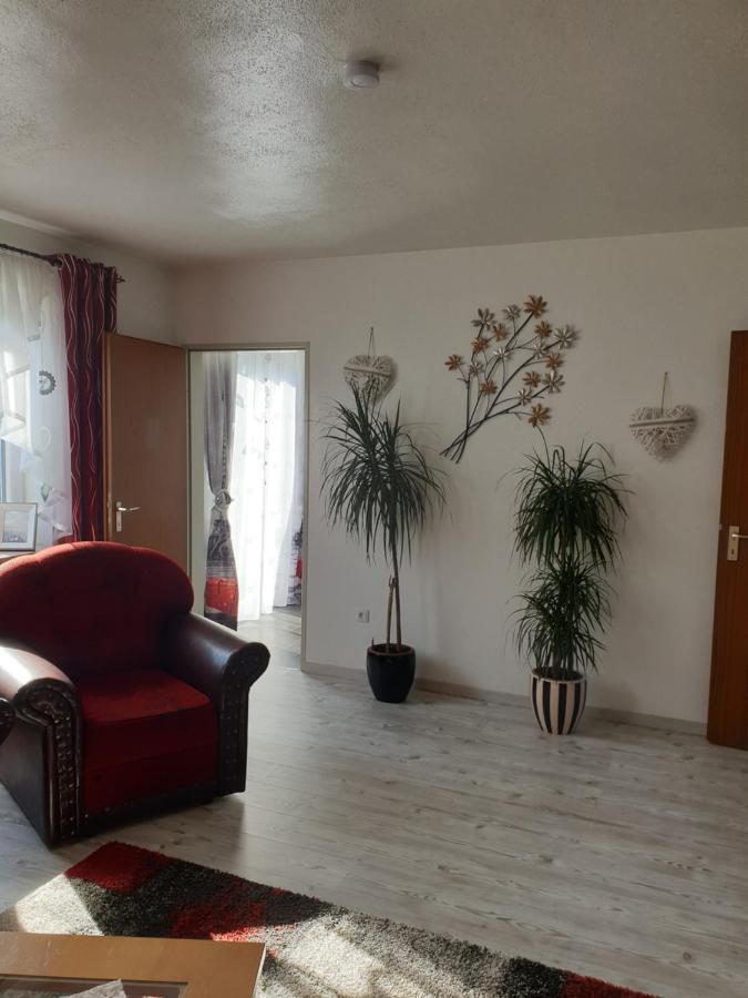 Ana'S Ferienwohnung ฟูร์ท อิม วัลด์ ภายนอก รูปภาพ