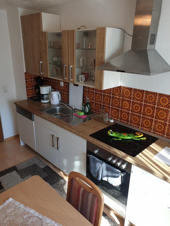 Ana'S Ferienwohnung ฟูร์ท อิม วัลด์ ภายนอก รูปภาพ
